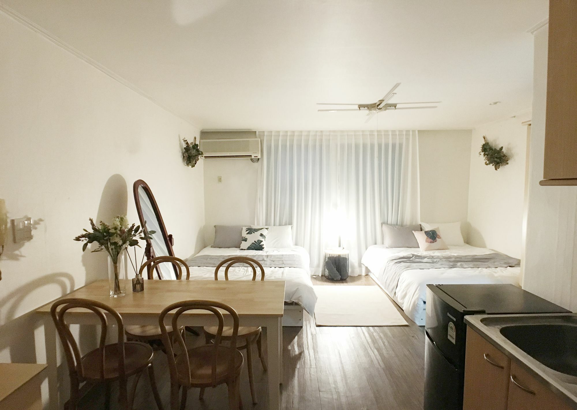 Sunny House Hongik Snt 1Mins Apartment Seul Exterior foto